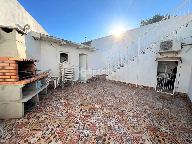 Foto a6201945-c833-48a5-9886-246315b277b5. Casa aparellada a Cobreros Viejo San Fernando