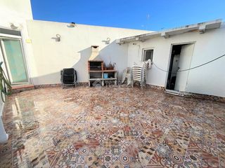 Doppelhaus in Cobreros Viejo. Casa en venta en san fernando