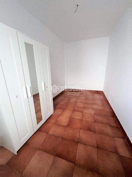 Foto 0701f35a-60f3-4078-ac12-453558c006f3. Casa aparellada amb aparcament a Camposoto - Gallineras San Fernando