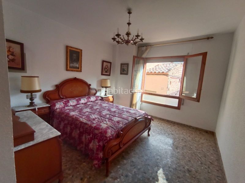 Foto 03d8bcc2-aa4d-4735-80ab-04ae0e73bcff. Casa amb xemeneia calefacció a Mallén