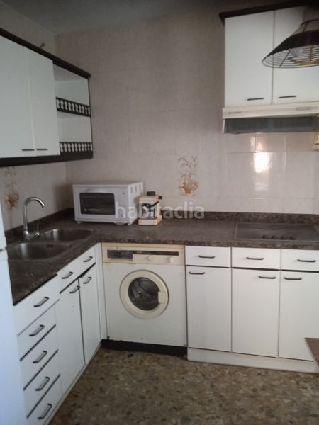 Foto c2dfa6ca-da37-4dc4-8f0c-b8dce5a35eb3. Casa amb xemeneia calefacció a Mallén