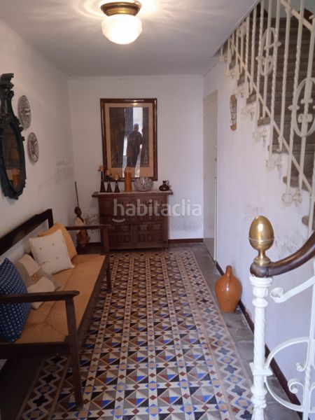 Foto 01a0edf1-3fa3-4ac8-ac00-fbd83050e44c. Casa amb xemeneia a Alcalá de Ebro
