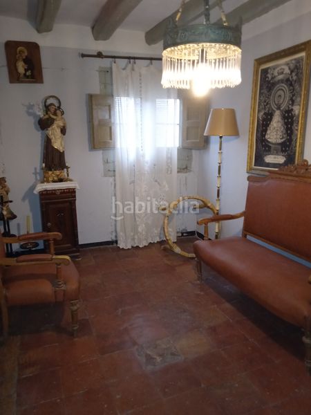 Foto 1716c78e-1938-4881-aa9a-353eea5fb996. Casa amb xemeneia a Alcalá de Ebro