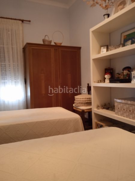 Foto f6970891-16dc-4424-a256-b9ef03ffe1f1. Casa amb xemeneia a Alcalá de Ebro
