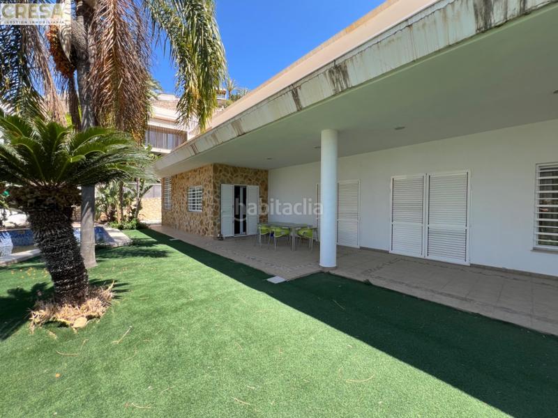 Foto 0a7121ac-36be-45ae-b171-96cb9ed66701. Chalet con riscaldamento parcheggio piscina in El Faro Cullera