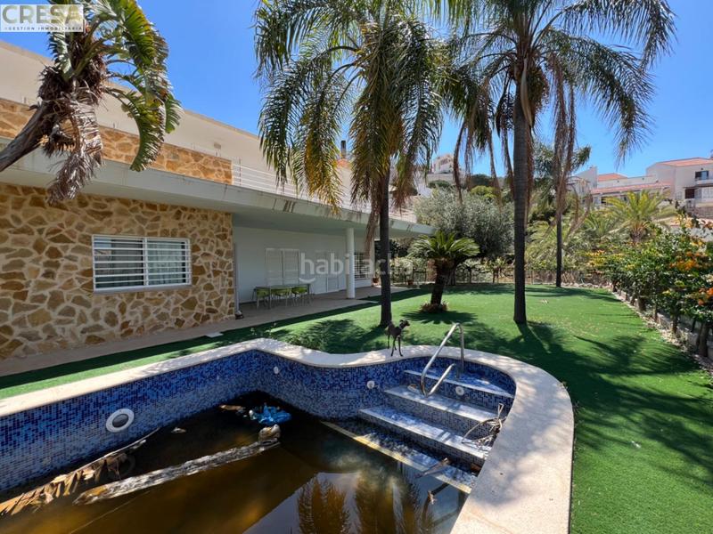 Foto 1eb3a7db-1d7e-4cdc-8c9a-9380413622ec. Chalet con riscaldamento parcheggio piscina in El Faro Cullera