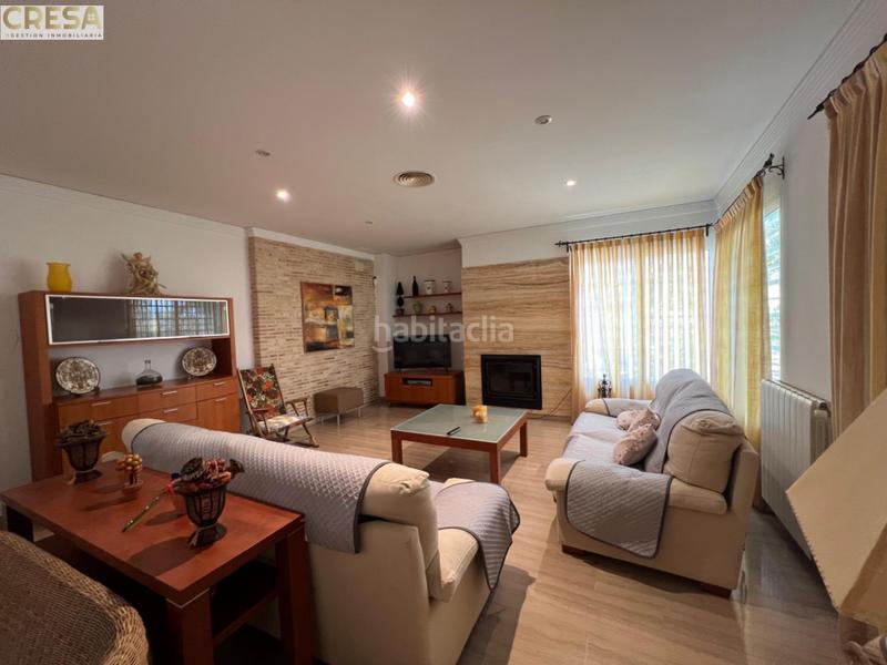 Foto 7b5a7ae2-35b7-46a4-b174-c49ee666f42e. Chalet con riscaldamento parcheggio piscina in El Faro Cullera