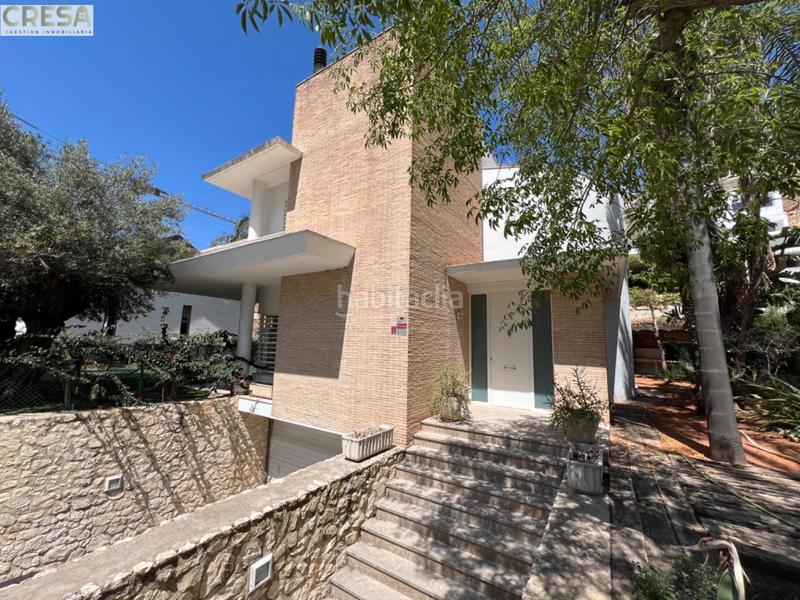 Foto e24342d1-42e1-4baa-b232-b57286bcc792. Chalet con riscaldamento parcheggio piscina in El Faro Cullera