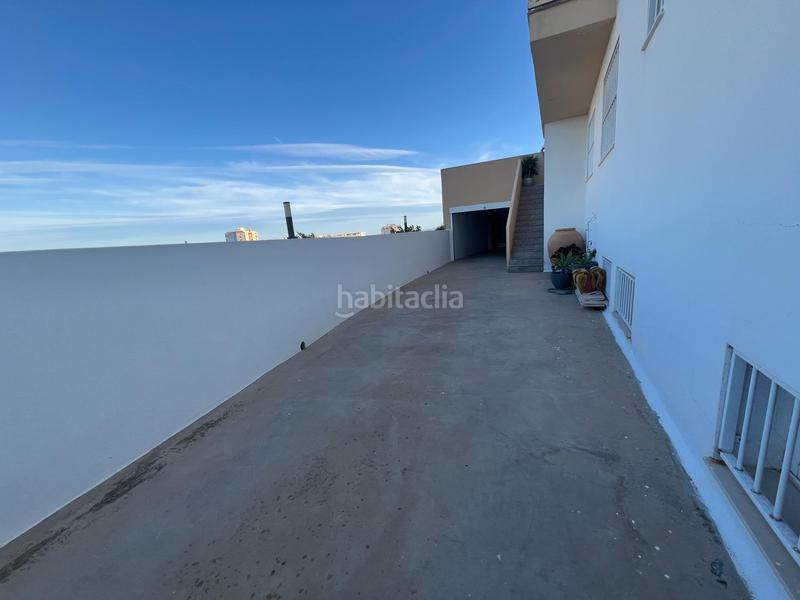 Foto 3c280dd0-e293-4a1f-bcea-0b44d6437688. Semi detached house with heating parking pool in pueblo de Cullera Cullera