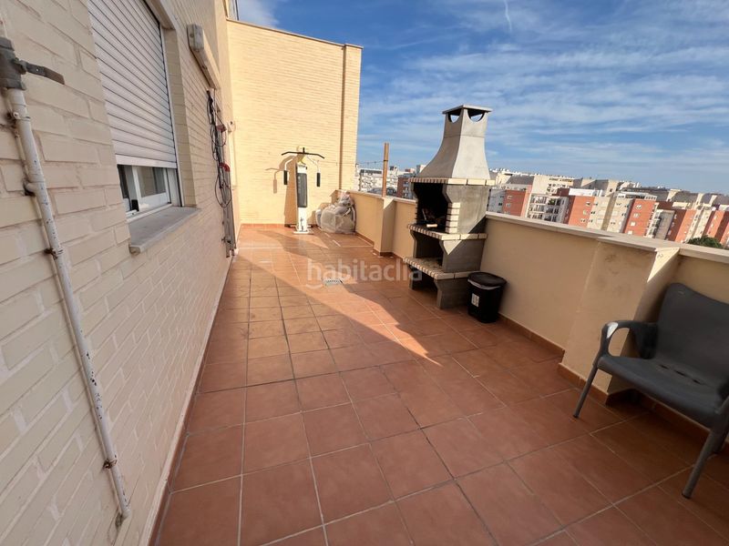 Foto aebed2ea-f82c-4461-b300-1a1f9428d7fb. Lloguer àtic amb aparcament piscina a Valterna Paterna