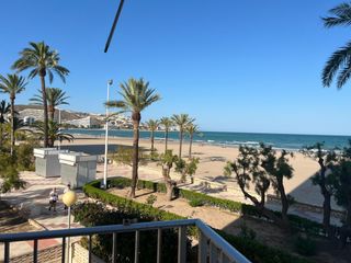 Appartement in Racó. Espectacular apartamento frontal al mar en la playa del racó, cu