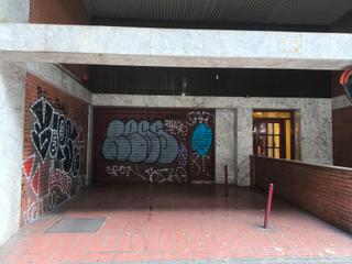 Aparcament cotxe a Carrer de padilla 223. Estupenda plaza de parking coche grande en pb