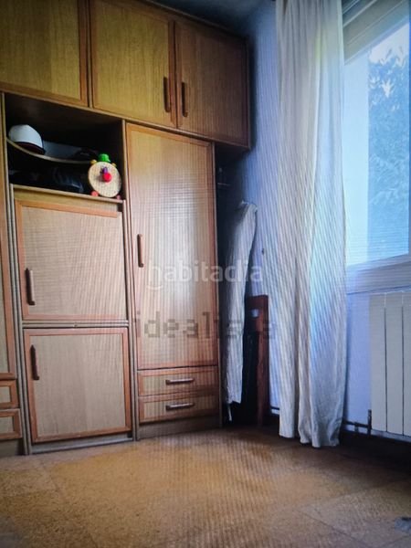 Foto cf3f48bd-d72d-4fe6-919c-164c26f5043d. Pis amb xemeneia calefacció a Sant Martí de Provençals Barcelona