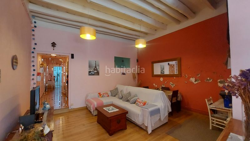 Foto 5ff38266-8f08-44cf-a31a-148cce2e989d. Casa adossada amb xemeneia calefacció a Caldes d´Estrac