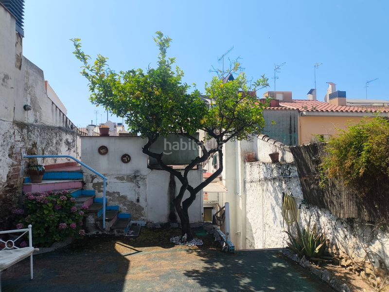 Foto 6bd93577-a15b-44f4-902b-4a4f7e194535. Casa adossada amb xemeneia calefacció a Caldes d´Estrac