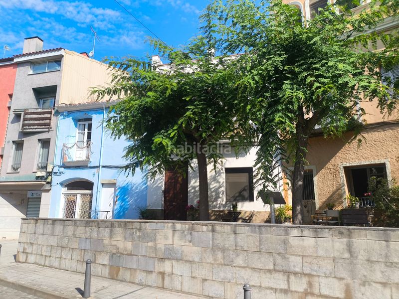 Foto 8f67cc6d-fb01-4cb3-92bd-1ed53233d917. Casa adossada amb xemeneia calefacció a Caldes d´Estrac