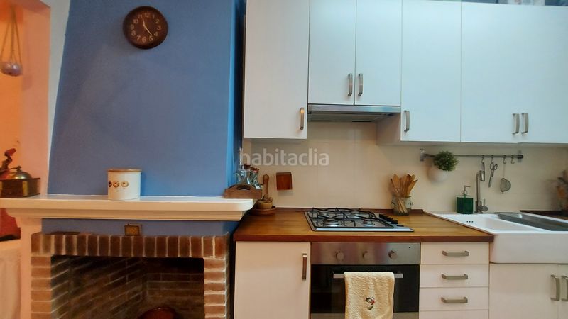 Foto 9a387ca6-ca67-40bb-9eed-eefe990cf629. Casa adossada amb xemeneia calefacció a Caldes d´Estrac