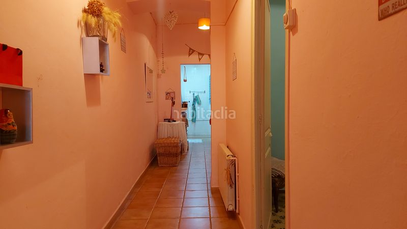 Foto a6deeebc-5bc2-4ea2-9ca4-2579ec031776. Casa adossada amb xemeneia calefacció a Caldes d´Estrac