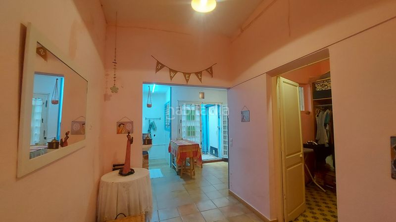 Foto ac6056ef-e2c1-493f-b3fe-745ed617c42f. Casa adossada amb xemeneia calefacció a Caldes d´Estrac