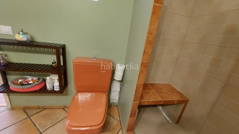 Foto c5fdcbf3-533b-4e98-b5c9-fd983990802e. Casa adossada amb xemeneia calefacció a Caldes d´Estrac