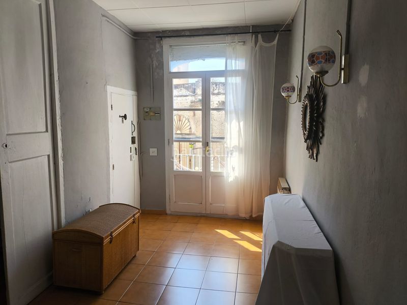Foto dfb36002-e526-49b5-a7f6-711568387f07. Casa adossada amb xemeneia calefacció a Caldes d´Estrac