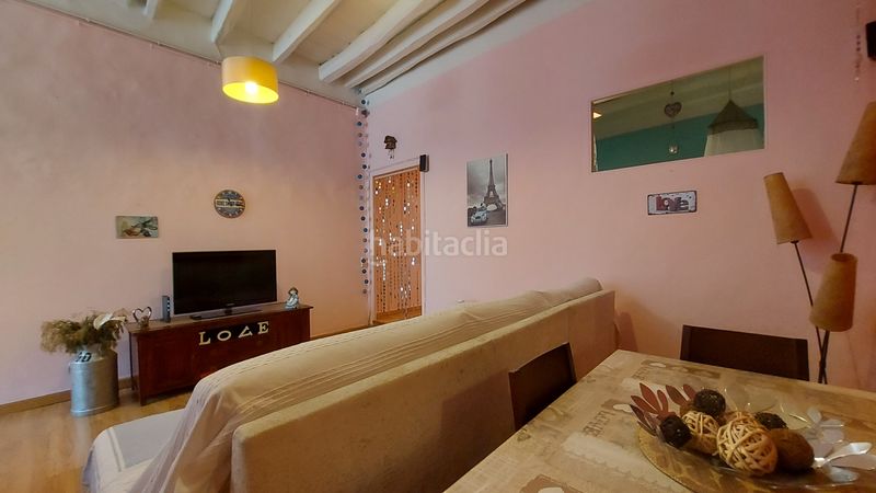 Foto e0f47ec9-a0e1-4d4a-b4af-c14c16e64d11. Casa adossada amb xemeneia calefacció a Caldes d´Estrac