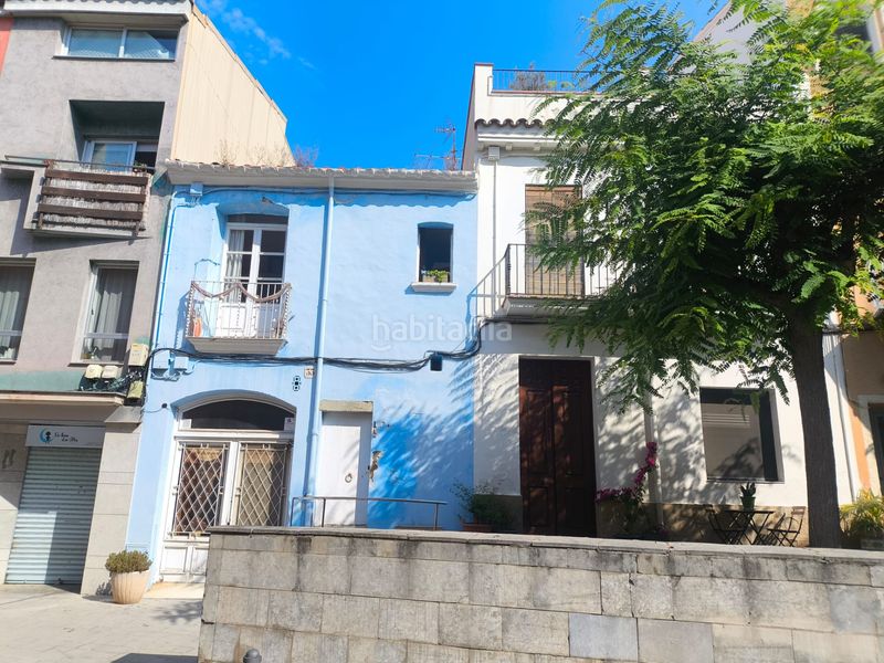 Foto eb597ac5-98b2-4260-9a14-2f0fb1fde1a8. Casa adossada amb xemeneia calefacció a Caldes d´Estrac