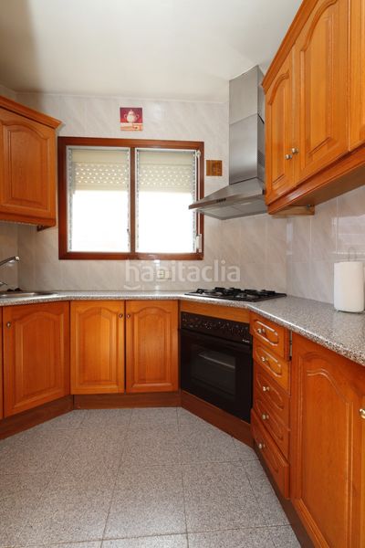 Foto c11b0d99-fb07-4580-8fae-e0a907dbd1a0. Pis amb calefacció a Campoamor Sabadell