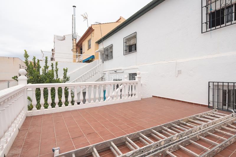 Foto 0e079b0b-a588-4069-a37d-d02903dcb01c. Casa adosada chalet adosado en venta en la zubia en Zubia (La)