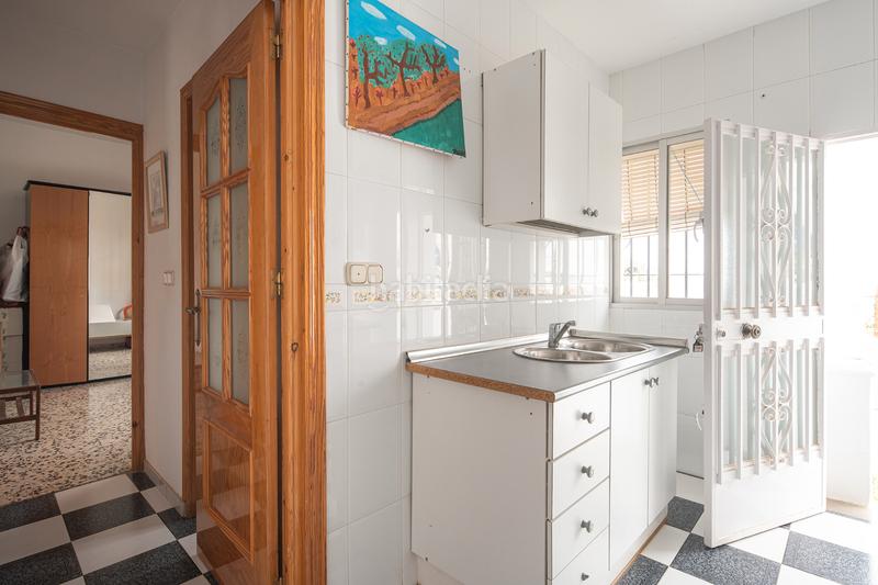 Foto 21488dd6-f3d0-4e7e-83e1-2558daad6d4c. Casa adosada chalet adosado en venta en la zubia en Zubia (La)
