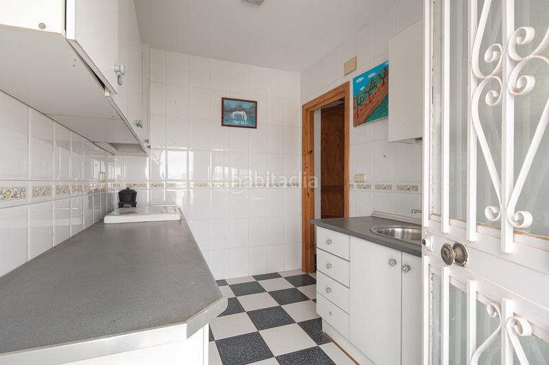 Foto 506b10e6-6a62-4840-8eb4-6677844b9868. Casa adosada chalet adosado en venta en la zubia en Zubia (La)