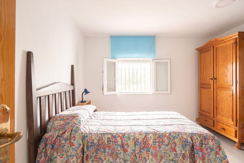 Foto 88b3541f-9c8d-471b-8d0a-bb22ff473fdd. Casa adosada chalet adosado en venta en la zubia en Zubia (La)