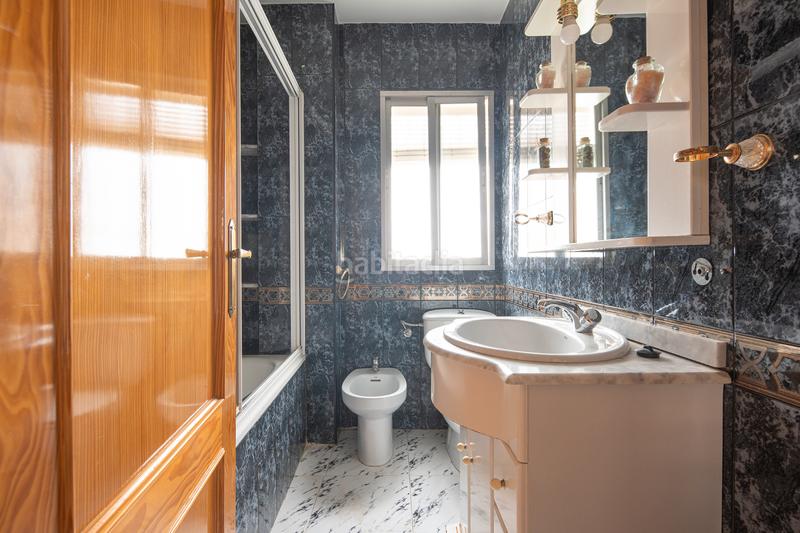 Foto d2a50f1d-3b06-4bfa-9e46-55fc7a00756d. Casa adosada chalet adosado en venta en la zubia en Zubia (La)