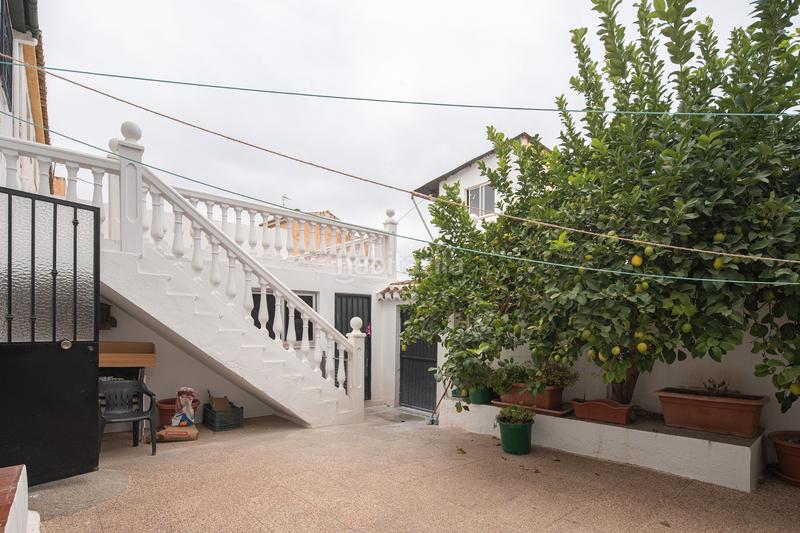 Foto d3afab87-f664-449f-a098-1bfc90278d65. Casa adosada chalet adosado en venta en la zubia en Zubia (La)