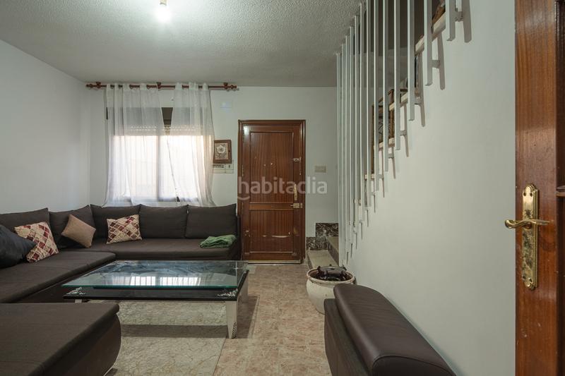 Foto f02340a2-9993-45c4-8156-38f4ed5b299b. Doppelhaus in Atarfe