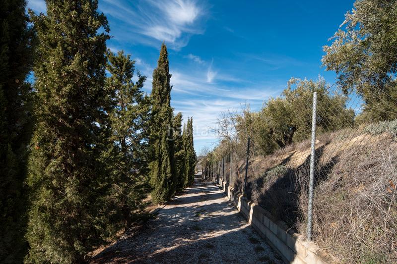 Foto 0a8f55a4-5b4e-4681-89f9-d8ff1be8a969. Masía cortijo rural en Quéntar