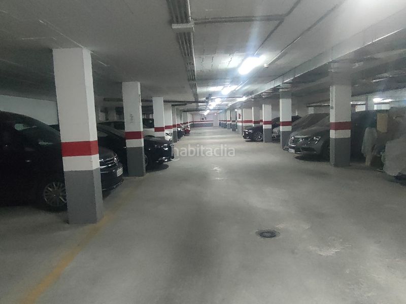 Foto 10328172-e018-4f19-9f3d-2623916b5851. Aparcament cotxe a Huétor Vega