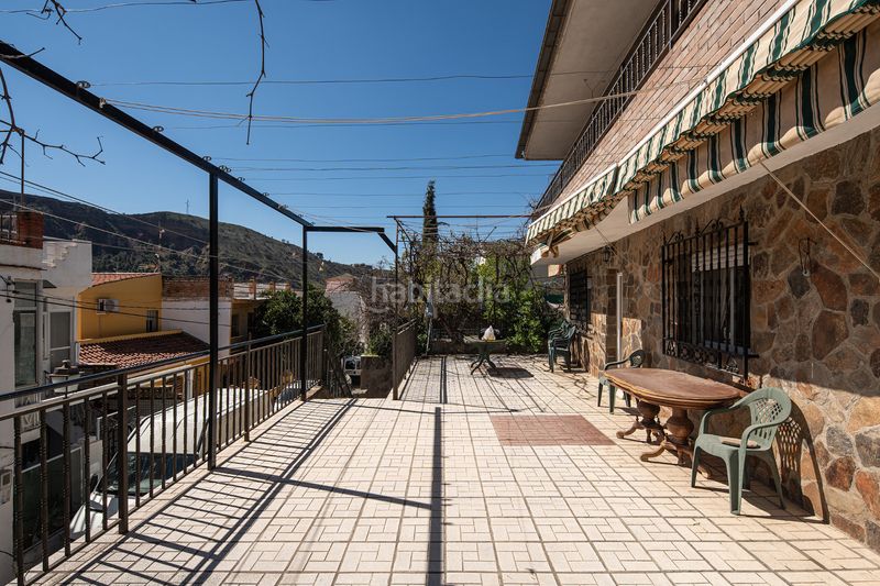 Foto 54b93cb8-4979-40f3-9c3a-da675b2ad89e. Casa aparellada amb xemeneia aparcament a Lancha del Genil Granada