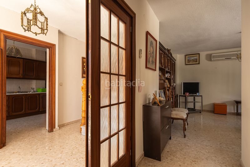 Foto 686470c0-44dd-4c46-a134-e3bb0cb1a3f1. Casa aparellada amb xemeneia aparcament a Lancha del Genil Granada