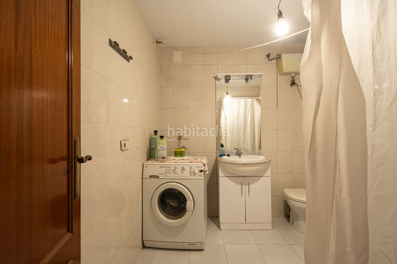 Foto b2062bee-804c-4871-b228-f4586d55d0f9. Casa aparellada amb xemeneia aparcament a Lancha del Genil Granada