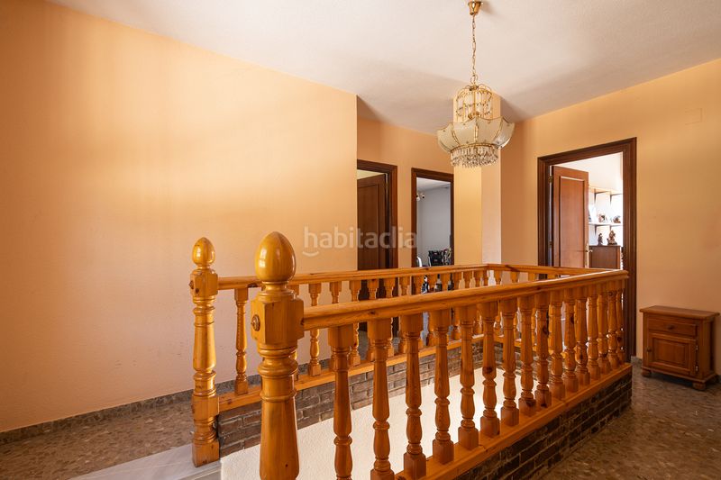 Foto ecae8092-21a4-4640-bf86-eb233bc0da1b. Casa aparellada amb xemeneia aparcament a Lancha del Genil Granada