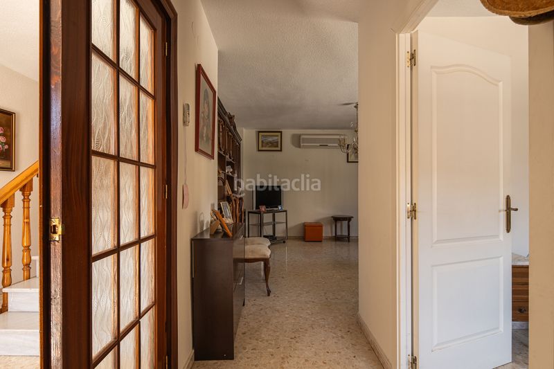 Foto fa0196d9-f145-4cc9-a608-0b13e45f1670. Casa aparellada amb xemeneia aparcament a Lancha del Genil Granada