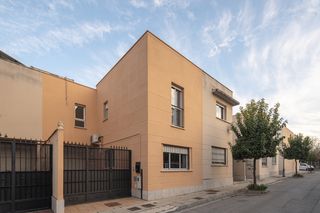 Maison jumelée  Calle núñez blanca