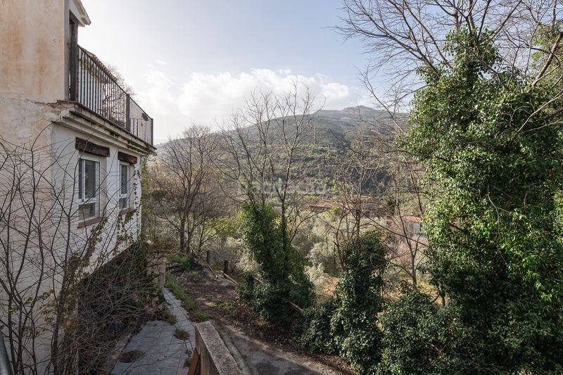 Foto f4044ae9-dc91-4f93-acdd-206916491b1a. Piso en Güéjar Sierra