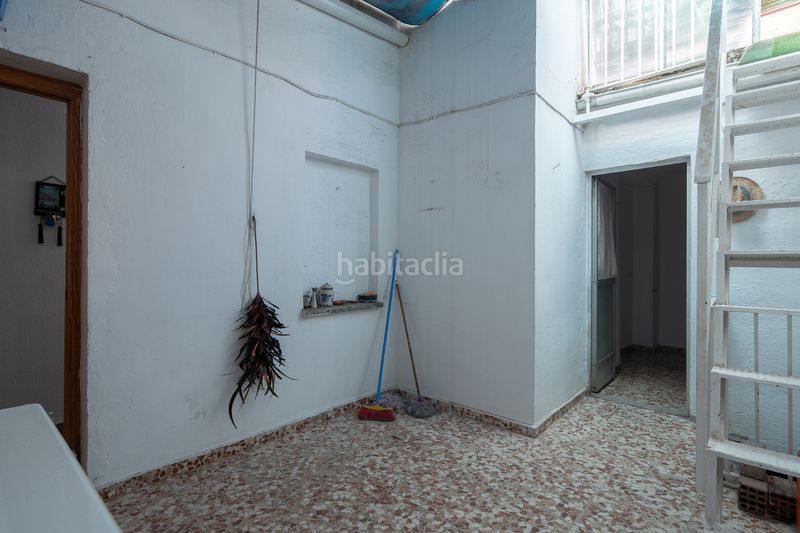 Foto 4bb5d28e-574e-4784-89ea-fe6c14d34921. Casa adossada amb aparcament a Maracena