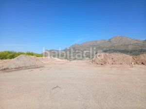 Foto da62f4ad-f402-4990-966e-44f9147ab732. Finca rústica a Atarfe