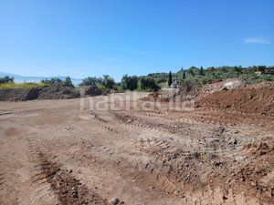 Foto f31865db-61dd-4aa5-a013-a73847b5e281. Finca rústica a Atarfe