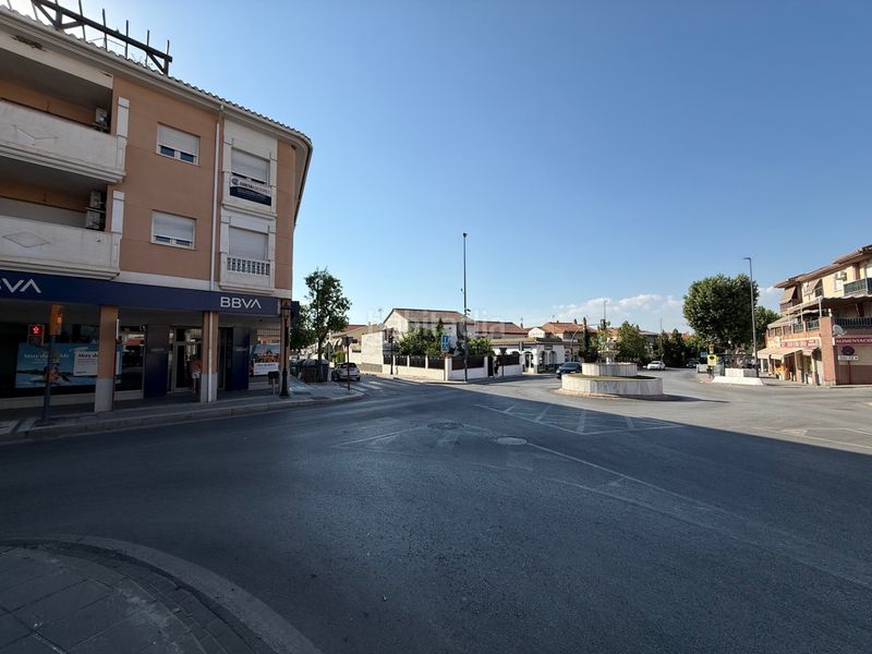 Foto be7f6b71-e083-4d8b-a041-16c1e1da98e5. Aparcament cotxe a Ogíjares