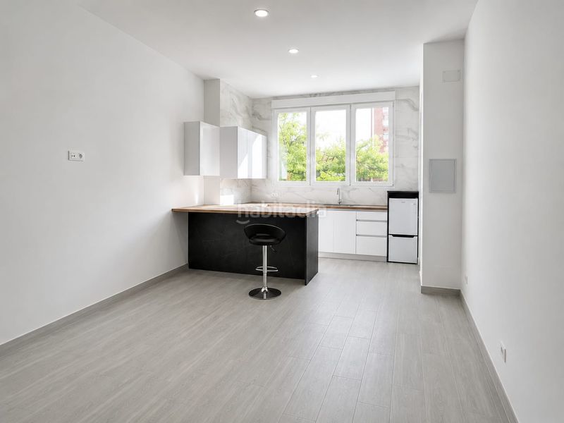 Foto 086fe1b5-9dee-4632-8f53-33484359e7af. Loft a Joaquina Eguaras Granada