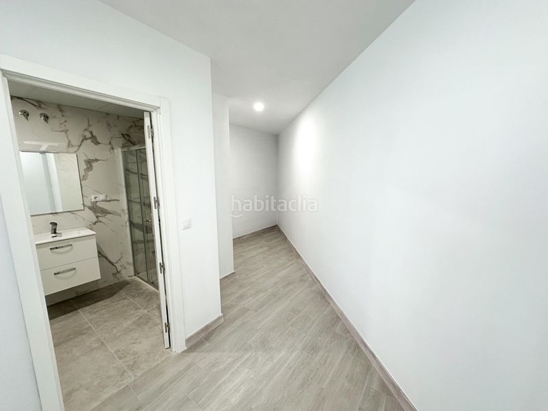 Foto c3a2c567-df20-4d1d-aaf0-7cb558b70836. Loft a Joaquina Eguaras Granada